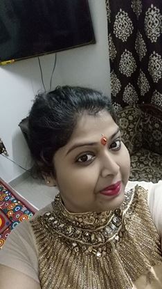 Picture of Heena