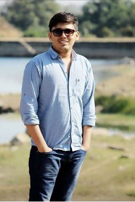 Picture of Dr Vikal