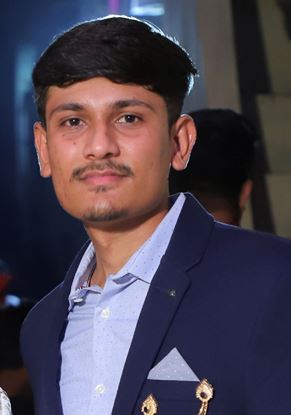 Picture of Dipen